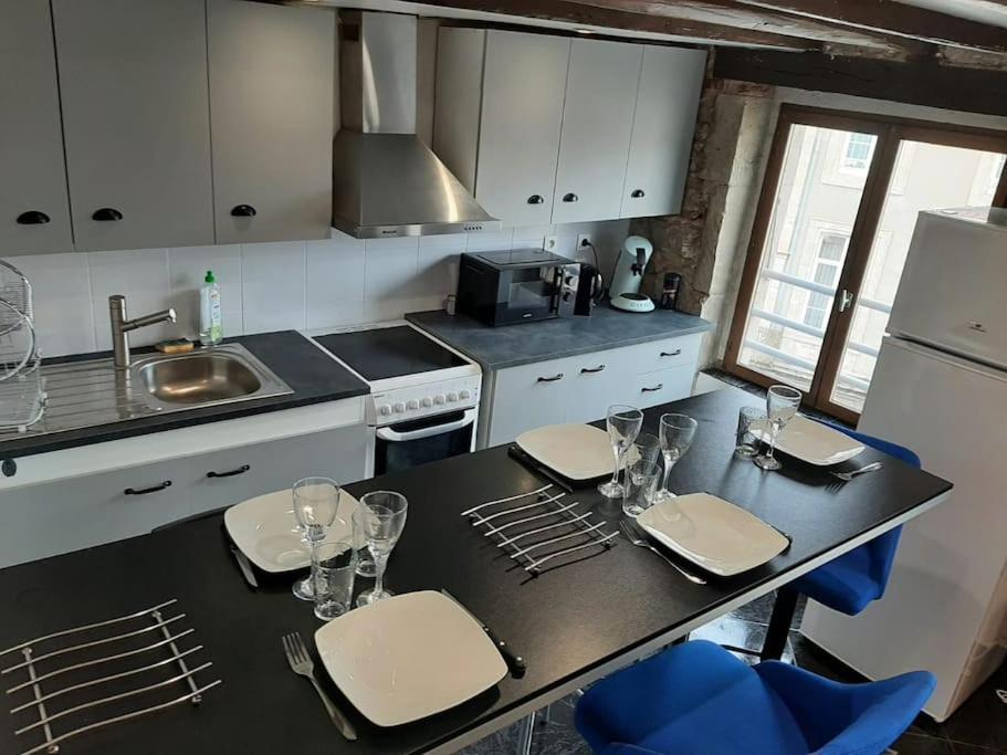 Apartament T3 Hyper-Centre Au Calme Tout Equipe Parking Prive Castres  Zewnętrze zdjęcie